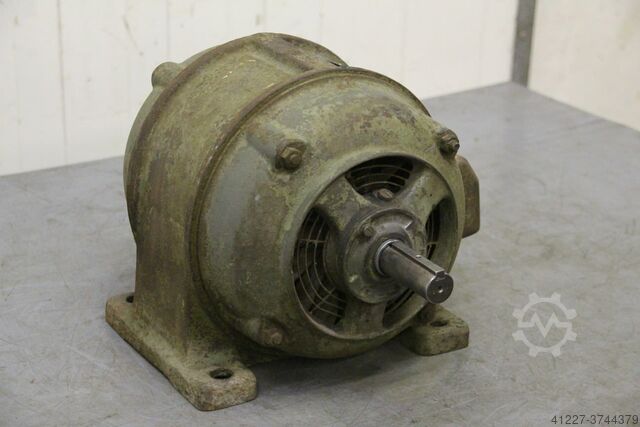 Motor elétrico 2,2 kW 1415 Rpm Siemens DMR46n+41