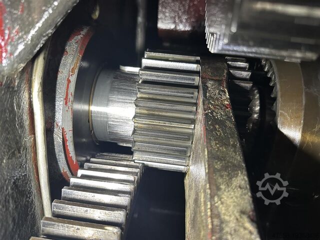 Facing draaibank ZERBST DP 2600