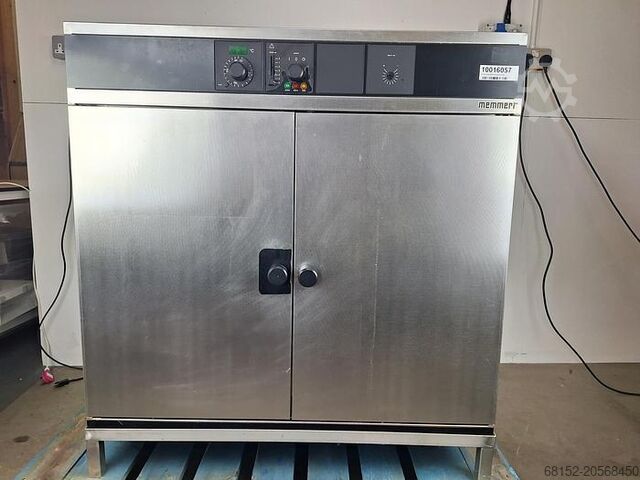 Memmert dubbeleur incubator Memmert Double Door Incubator