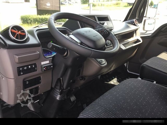 Drankentruck FUSO eCanter 9C18e EWERS Getränkekoffer Schwenkwand