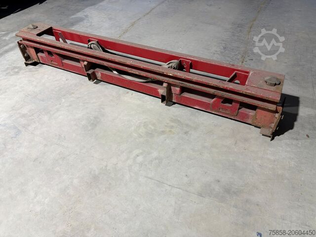 Udligningsblok sonstige Ausgleichsbock für gekröpften Tieflader