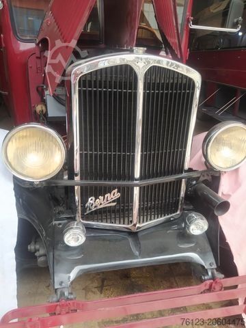 Minibus  Berna Adler mit Frech Hoch Sissach Aufbau Cabrio