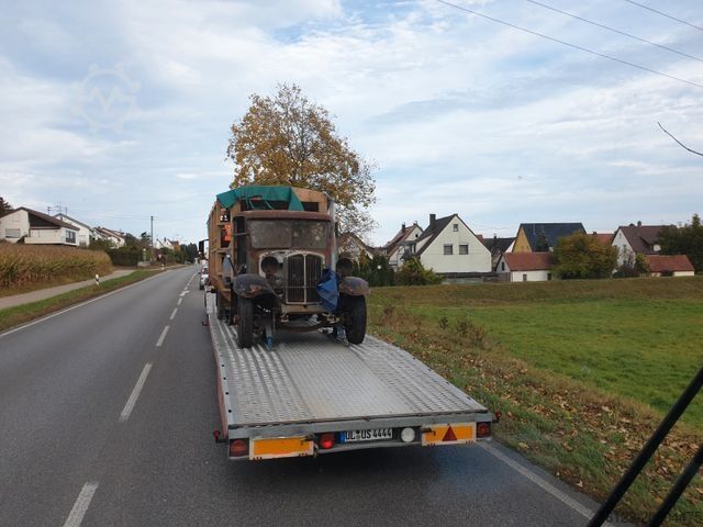 Minibus  Berna Adler mit Frech Hoch Sissach Aufbau Cabrio