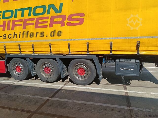Csúszó ponyvák KRONE SD 2X LIFT AXLE EXTEND.