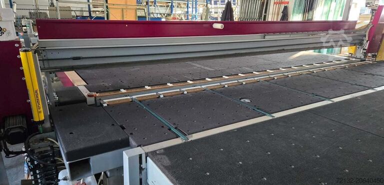 Sistema de corte VSG Lisec VB-33