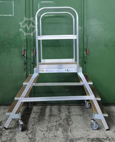 Escalera de almacén transitable  