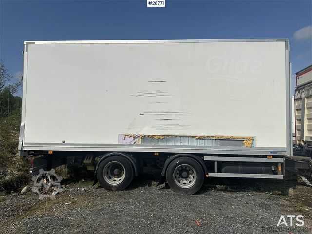 Resväska HFR 2 axle cabinet trailer w/ Vector unit