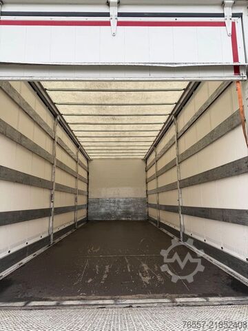 Telone scorrevole Volvo FL FL250.18 Schuifzeil Bakwagen met Laadklep