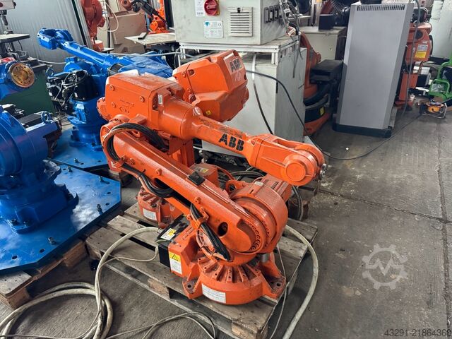 Robot industrial ABB Robotics IRB 2600 20/1.65 IRC5 M2004 Multimove