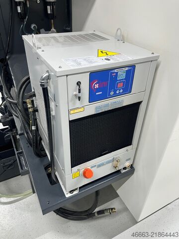 Universal-Bearbeitungszentrum + 5. Achse Posmill C 800 Kompakt