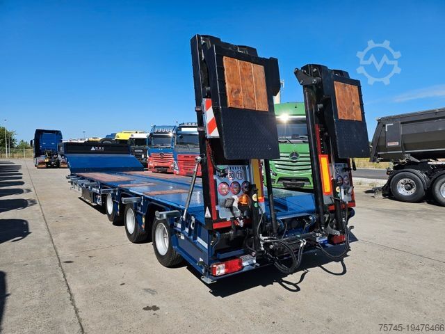 Low loader semitrailer  GVN 3GVN*O4*ÜBERBREITE TAFEL*KOC*LIFT*PE