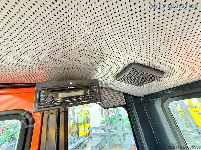 Fyrhjulig gaffeltruck DOOSAN 70 / DUPLEX / FORK 2500MM / POSITIONER