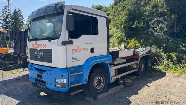 Autocamion cu destinație specială MAN TGA 26.430 6x4 Silo Aufsteller Bj 2005