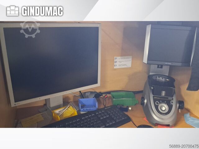 Optische Messmaschine KEYENCE IM-8020