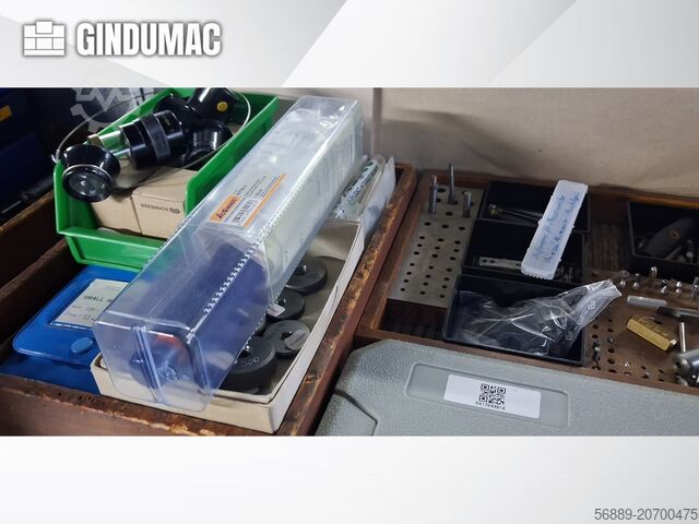 Optische Messmaschine KEYENCE IM-8020