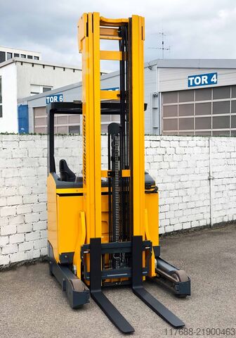 Empilhador retrátil Jungheinrich ETV 214 - Service Neu - nur 3.995  Std. - Batterie 80%