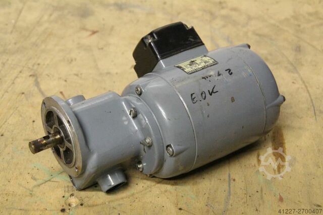 Motor de engrenagem 0,075 kW 2 rpm Groschopp DM90-60