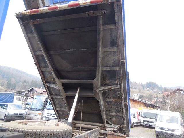 Autocarro ribaltabile Mercedes-Benz 1217 AK Allrad Dreiseitenkipper