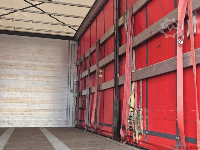 Wiellader KOMATSU WA200 * WENIG BELASTET * TOP * NEUE REIFEN