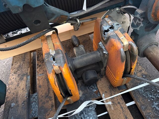 Hijswerk Demag DH 320