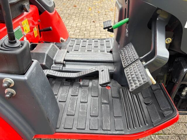 Compact tractor Kioti CK 3310 HST