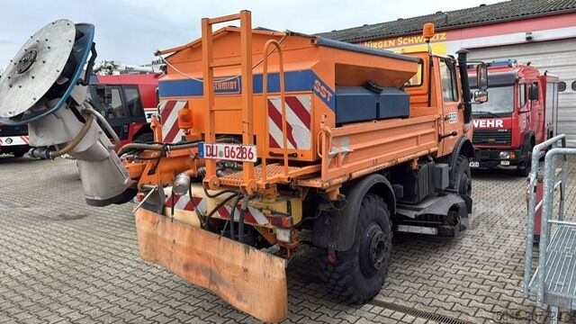 Unimog Mercedes-Benz Unimog U1650
