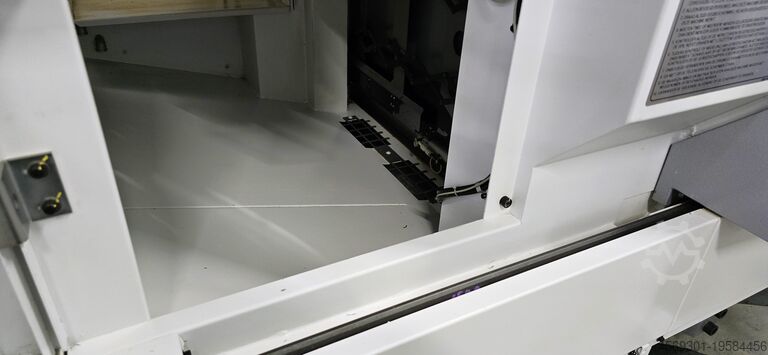 Dik işleme merkezi Okuma MP-46V