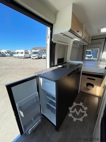 Camper van SUNLIGHT Camper Van Cliff 600 Entry