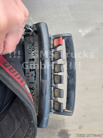 Kiepwagen SCANIA R490 / 6X4 / Blatt / 18m Hiab Kran