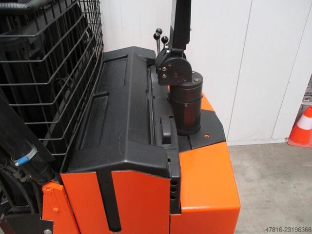 2011 BT TOYOTA RWE120 Triplex - 3197 BT RWE120