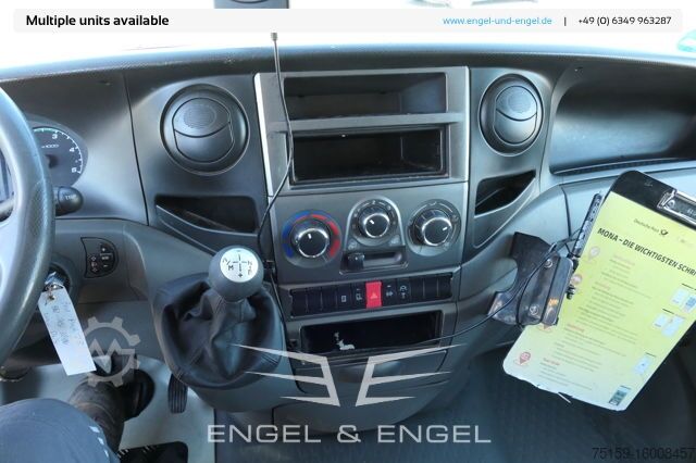 Transporter mit Koffer iveco Daily 35 S11 C30C AUTOMATIK KAMERA Regale LUFT DURCHGANG EURO-5 CoC