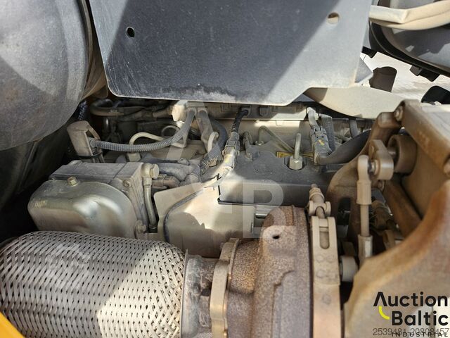 Cargadora retroexcavadora JCB 3 CX 14MFWM