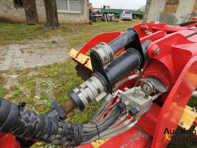 Sembradora combinada Väderstad TD300