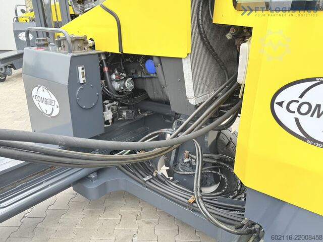 Carrello elevatore a 4 direzioni Combilift C4000 GAS DUPLEX 4600 FREE-LIFT CABIN