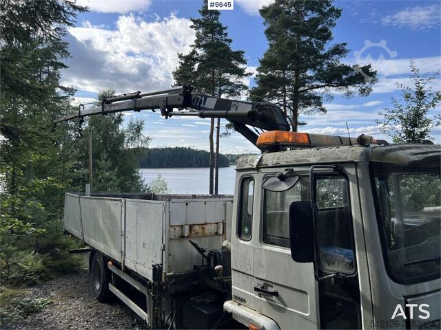 Vrachtwagen met kraan Volvo FL 614 4X2 Crane truck Repair object (VIDEO)