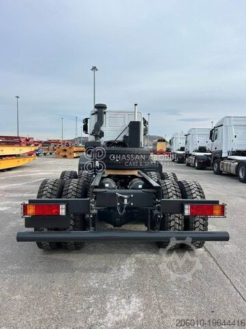 Chassis cab Astra HD9 84.42