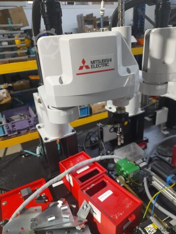 βιομηχανικό ρομπότ Mitsubishi Electric RH-3CRH4018-D-S15