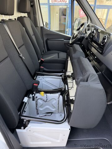 Bestelwagen MERCEDES-BENZ Sprinter 317 Möbelkoffer mit Türen