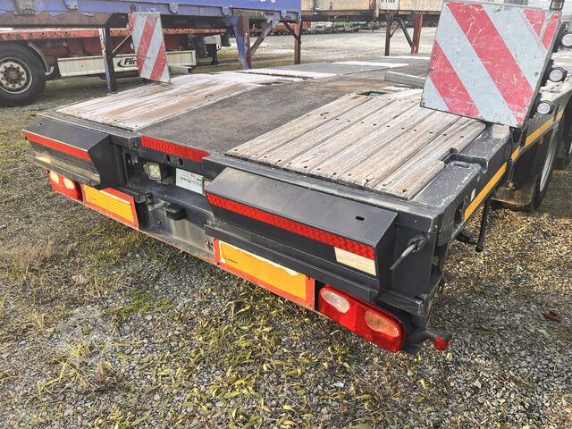Low loader semitrailer t3 3 Achs Satteltieflader
