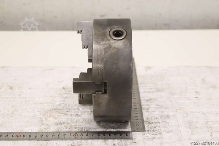 Hárompofás tokmány unbekannt Ø 190 mm