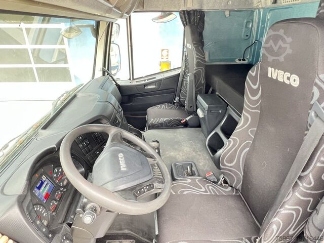 LKW mit Festaufbau und Kran Iveco Stralis 480