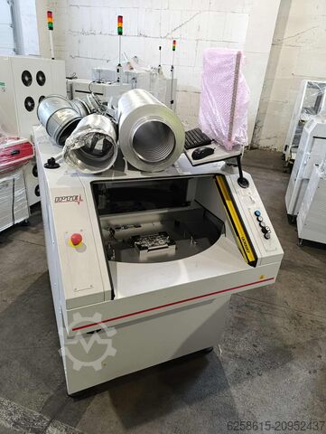 Trennen von Leiterplatten (PCB) IPTE Easy Router