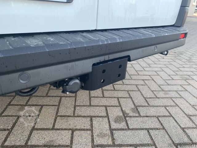 Furgone Renault Trafic BUSINESS+ L2H1 3,1t BLUE dCi 150 KLIMA