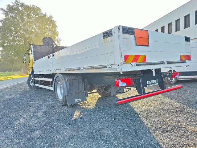 Lastplattform MAN TGM 18.250 Open box + HIAB 166-3