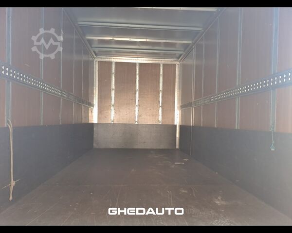 Minibus IVECO 35C14H BOX