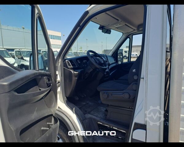 Minibus IVECO 35C14H BOX + SPONDA