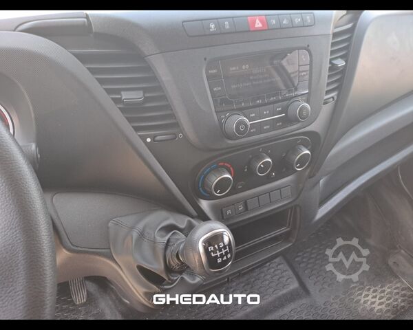 Minibus IVECO 35C14H BOX + SPONDA