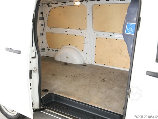 Duba panelată Mercedes-Benz Vito 114 CDI Kasten Lang AHK AUT DynLicht Kam.