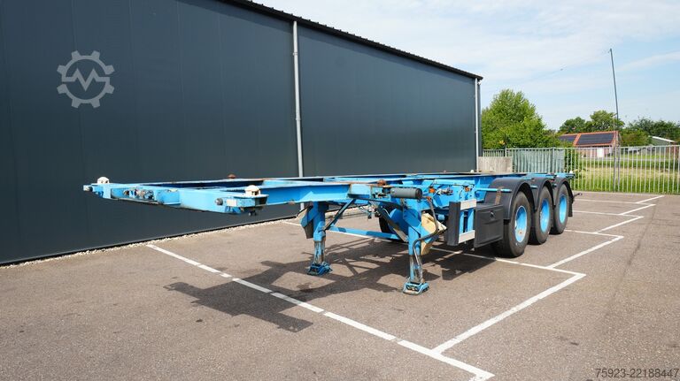 Konteyner taşımacılığı Groenewegen 3 Axle container chassis 20/30ft