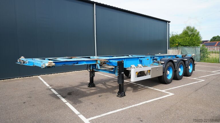 Konteyner taşımacılığı Van Hool 3 Axle container chassis 20/30ft
